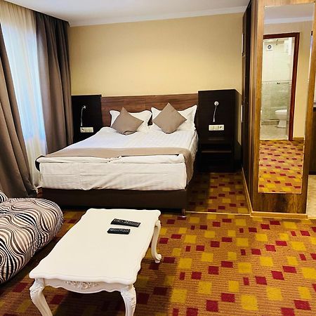 Hotel Iveria Abastumani Exteriör bild